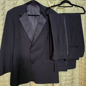 Tuxedo jacket and pants. Jacket 42L, pants 34x31